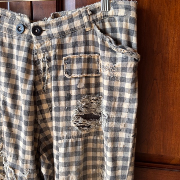 Magnolia Pearl Bobbie Trousers in Domino - Picture 11 of 16